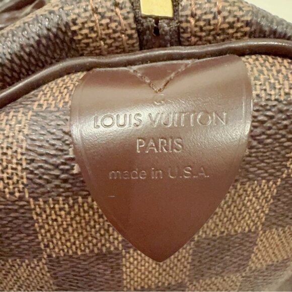 Preowned Authentic Vintage Louis Vuitton Speedy 30 Damier Ebene 2006 - Picture 4 of 16